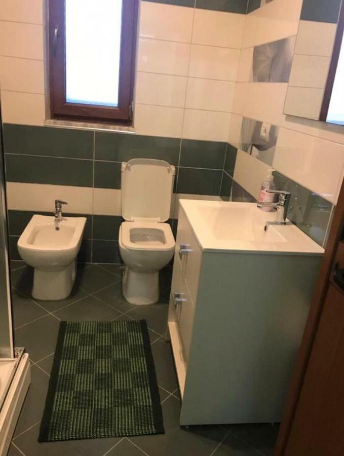 Sara'S Villa Shkodër エクステリア 写真